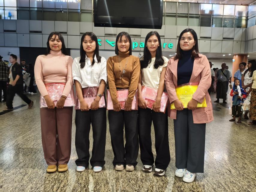 image of 技能実習生 5 名出国